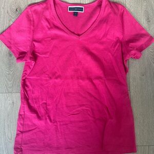 Karen Scott Fuchsia V-Neck Short Sleeve Top
